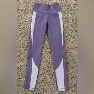 Women’s UA Under Armour Size XS Light & Dark Purple Leggings